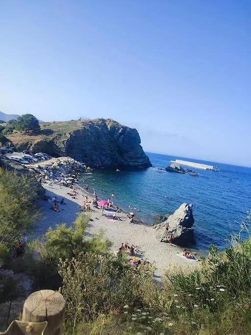 El Valles Apartment Sea View Llanca Spain